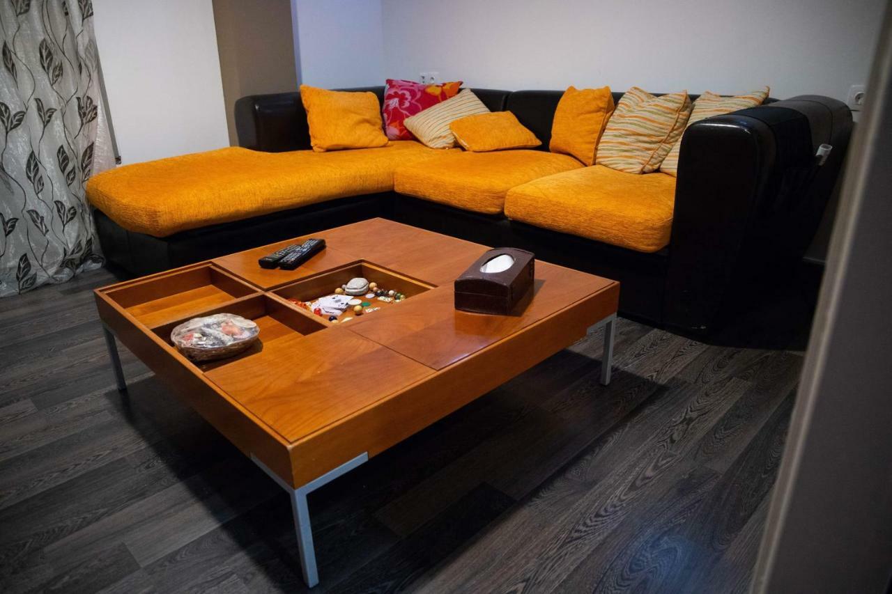 The Zen Apartment Aten Exteriör bild